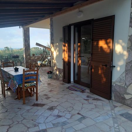 Villa L'Orizzonte Di Calabianca Castellammare del Golfo Luaran gambar