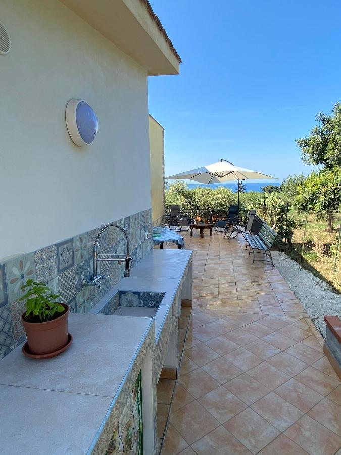 Villa L'Orizzonte Di Calabianca Castellammare del Golfo Luaran gambar